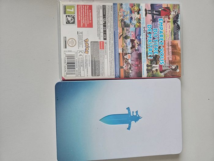 Pokemon epee avec boite collector - photo numéro 3