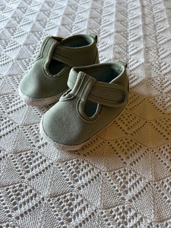 Chaussures bébé 18