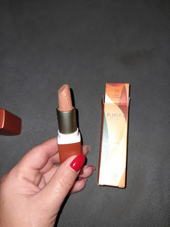 Creat your balance definition boost lipstick 01 kiko neuf 
ique