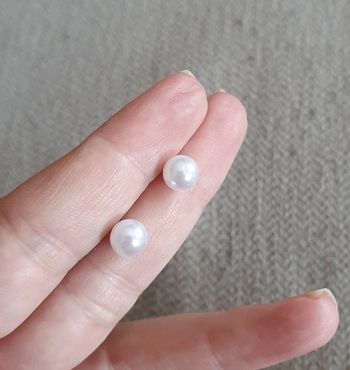 Boucles d'oreilles neuves perles blanches