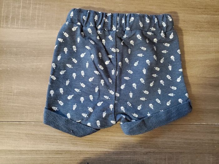 Lot de 4 pantalons et 1 short bébé garçon 6 mois - photo numéro 10