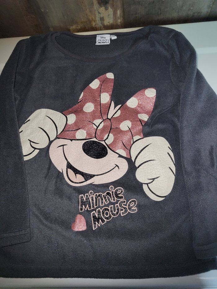 Bonsoir vend haut fille taille 6 ans