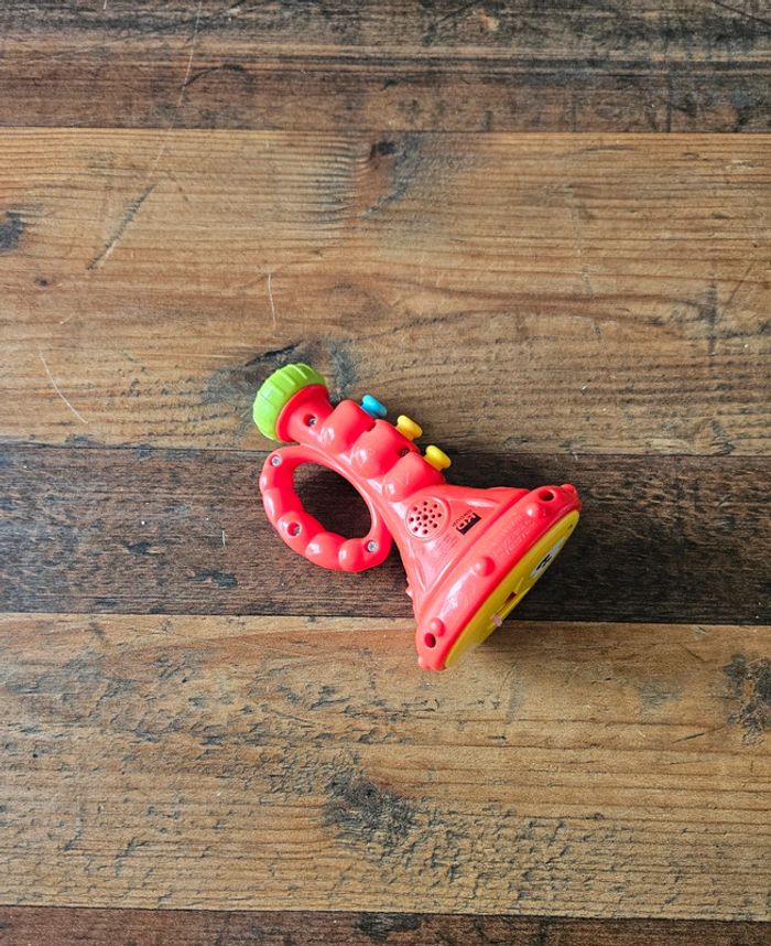 Jouet musical enfant trompette