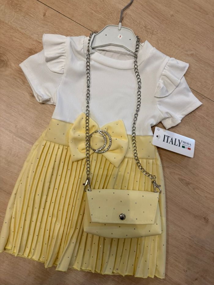 Robe jaune