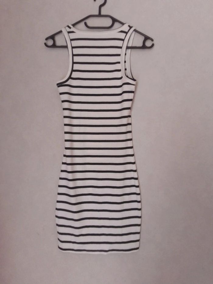 Robe été taille xs Kiabi - photo numéro 3