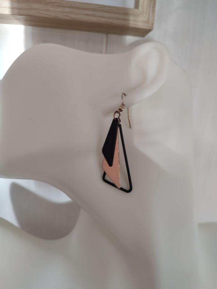 ✨ Boucles d’oreilles géométriques – Chic & Tendance ✨ - photo numéro 3