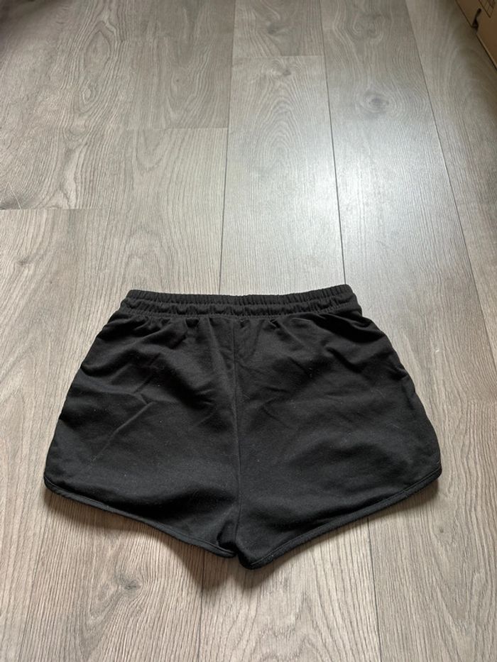 Short - photo numéro 3