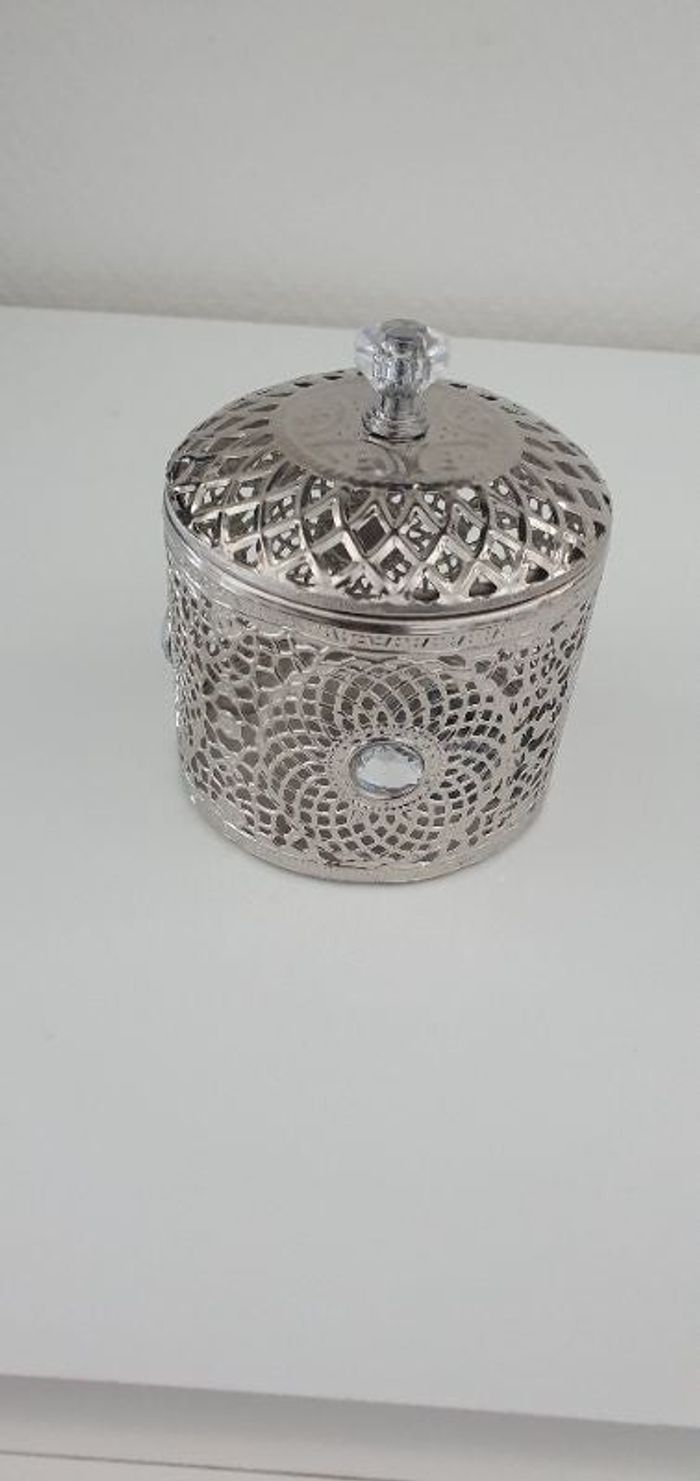Boîte de rangement