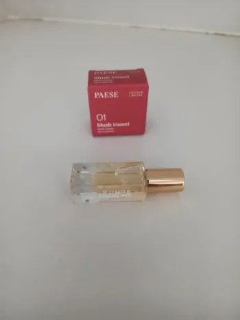 Huile lèvres et blush crème neufs