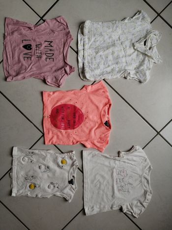 Lot de 5 tee shirts fille 9 mois