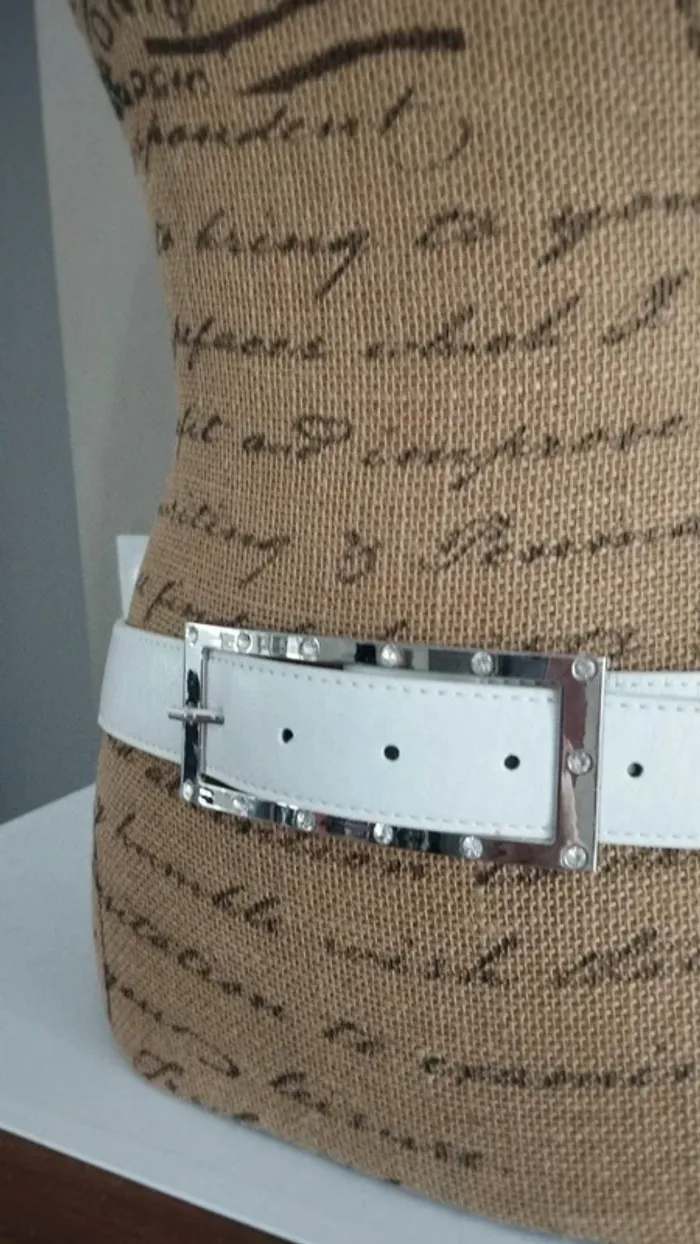 Ceinture blanche boucle rectangle strass 90 cm - photo numéro 4
