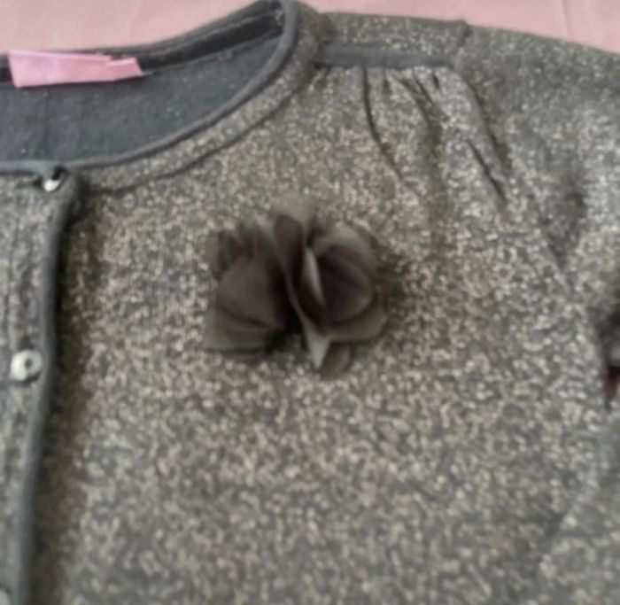 Pull fille 10 ans - photo numéro 2