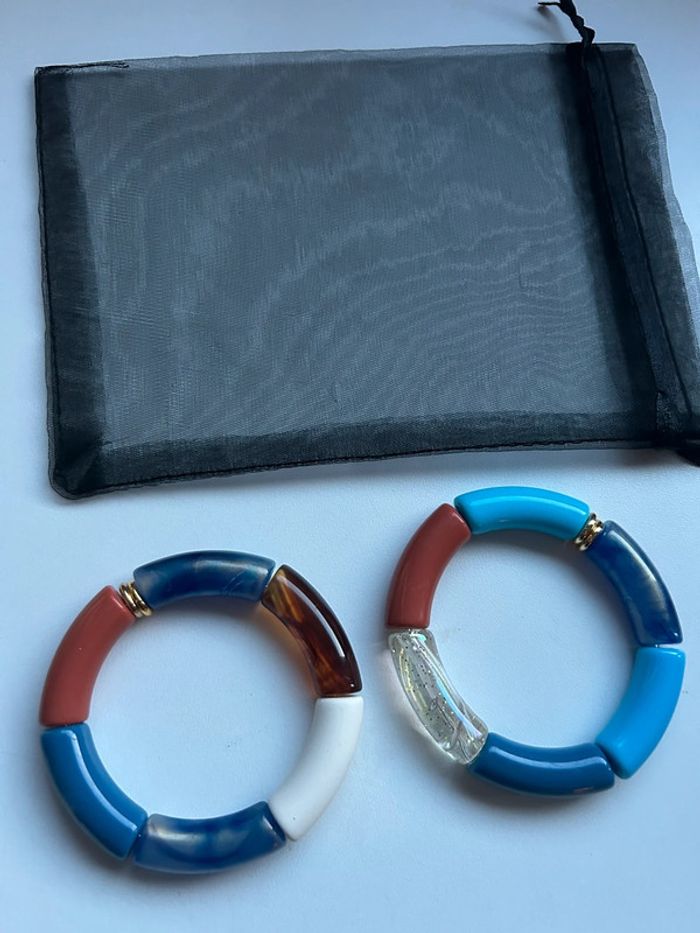 Lot de bracelets