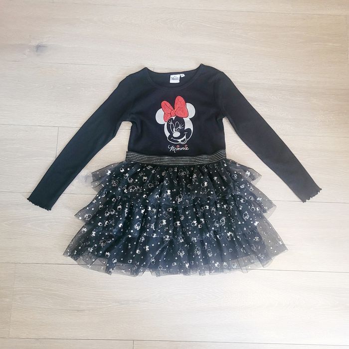 Magnifique robe Minnie noir, argenté et rouge. Fille 8 ans. Marque Disney