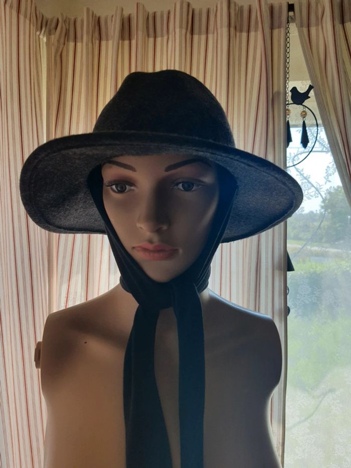 Jolie Chapeau femme noir chiné 56cm