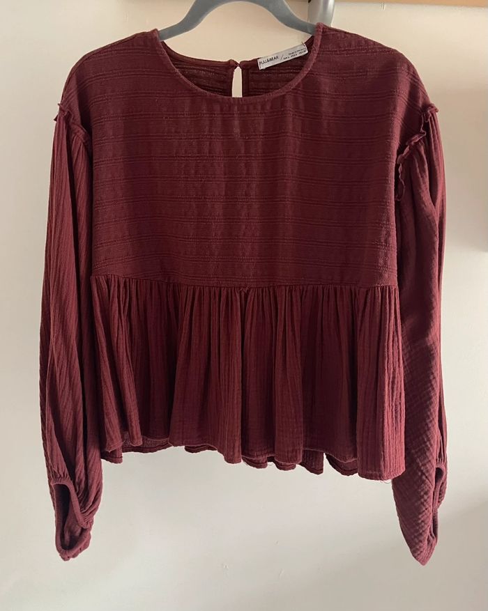 Blouse bordeaux à manches ballon