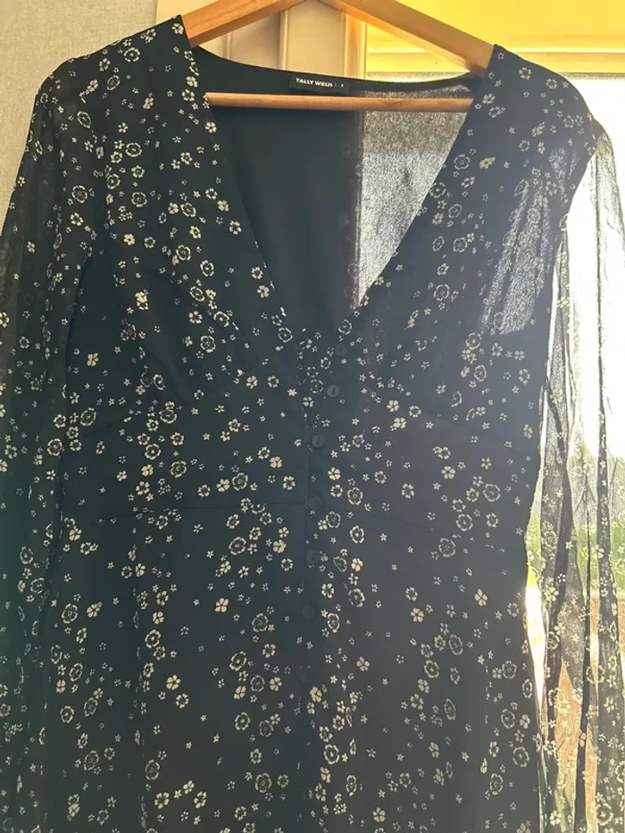 Robe manche longue - photo numéro 2