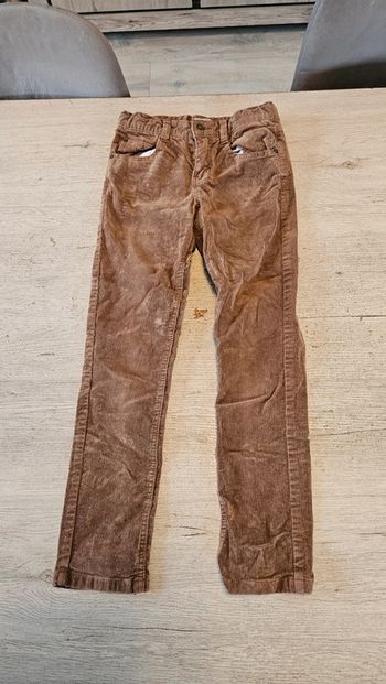Pantalon en velour cotelé kamel, ajustable à la taille, 3 Suisses Collection, 10 ans, jamais mis