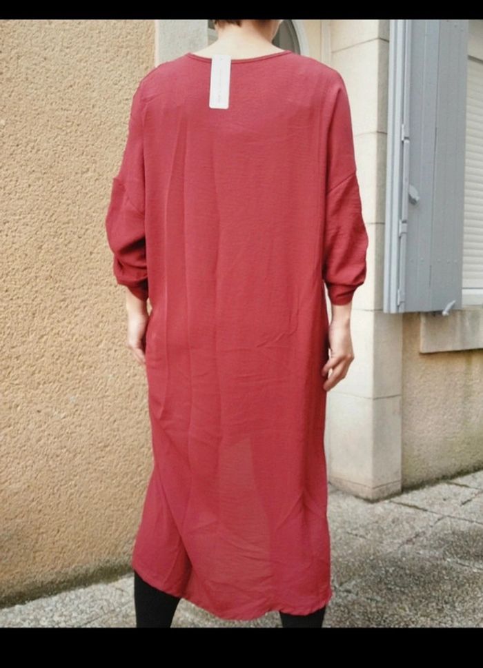 Superbe robe neuve new collection - photo numéro 3