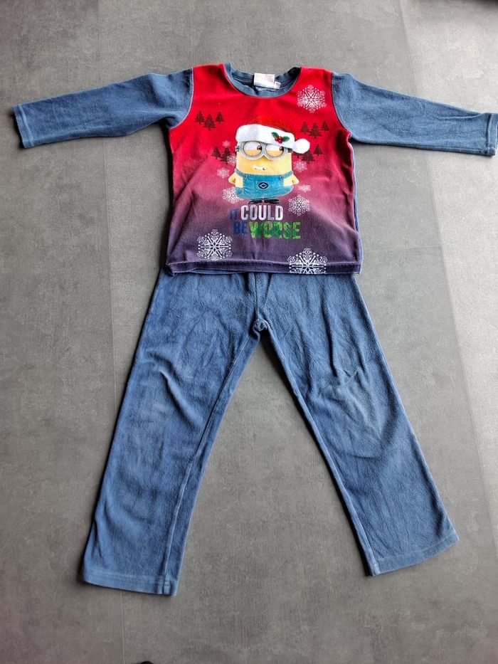 Pyjama velours 5 ans Despicable Minion, Très bon état
