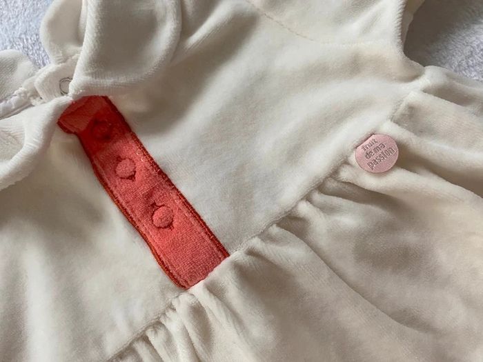 Robe velours 6 mois - photo numéro 2
