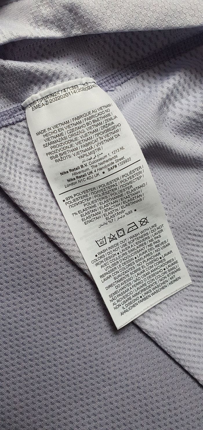 Sweat de sport Nike taille L - photo numéro 7