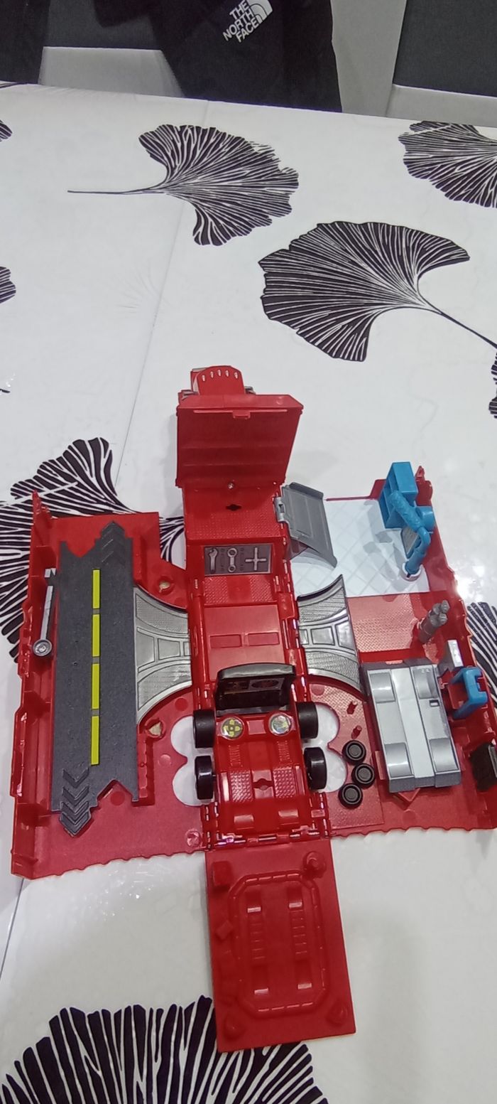 CARS camion - photo numéro 4