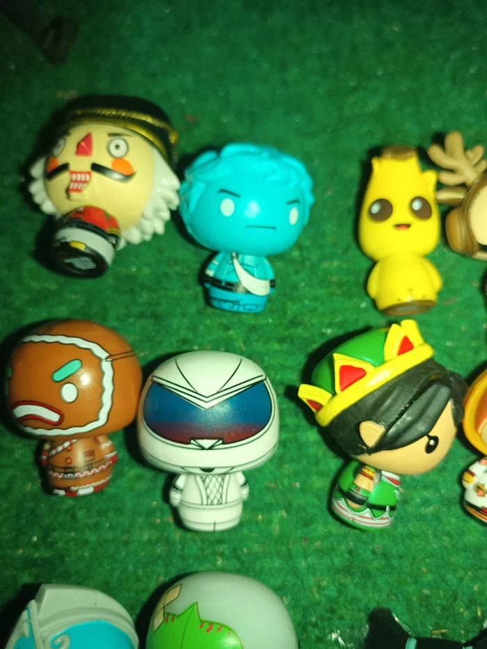 Lot de 24 pop funko " Fortnite" - photo numéro 7