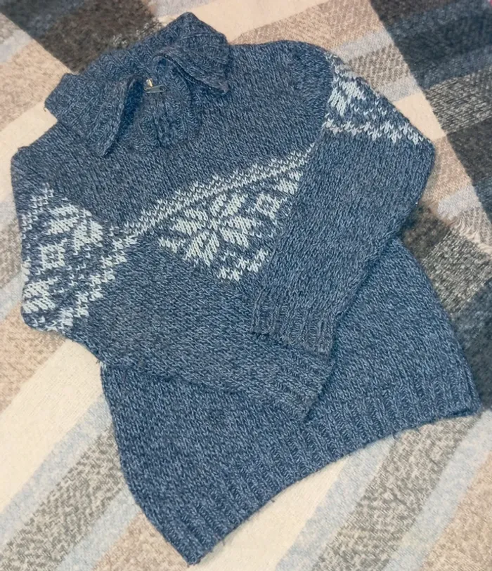 Pull en laine col montant 8 ans