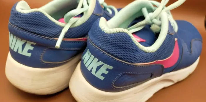 Basket Nike, bleu, pointure 38,5 - photo numéro 6