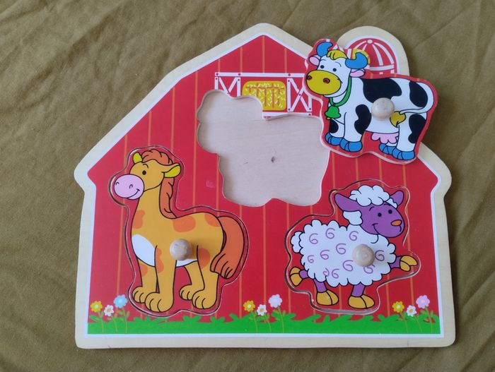 Puzzle ferme bois