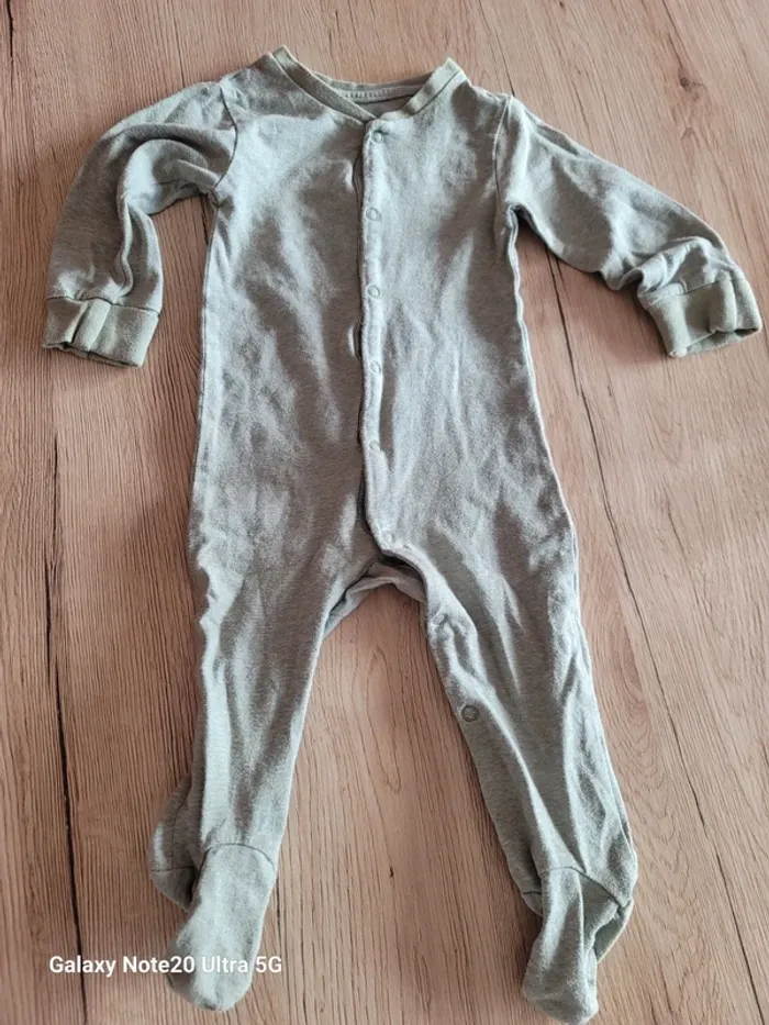 Pyjamas