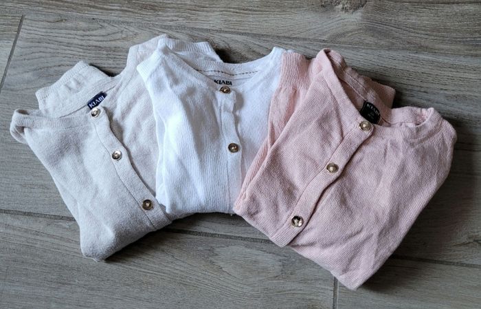 Lot de 3 gilets taille 3 ans