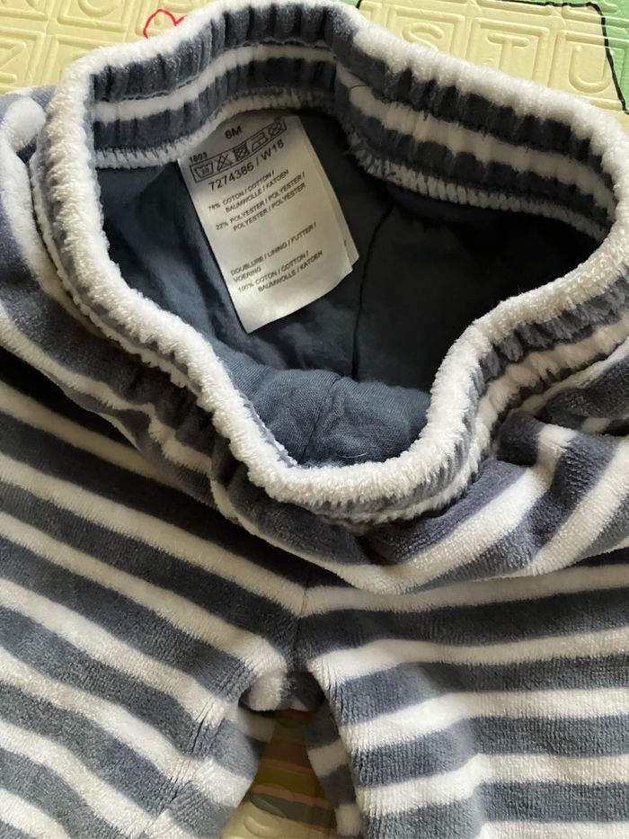 Vend bas de pyjama neuf taille 6 mois - photo numéro 3