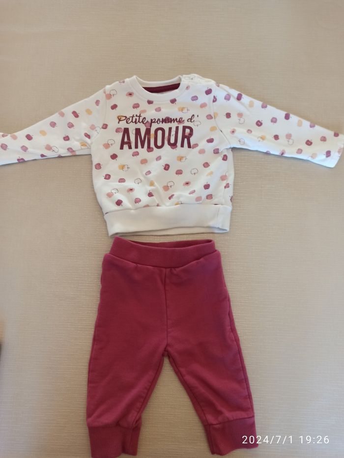 Ensemble bébé fille 6 mois - photo numéro 1