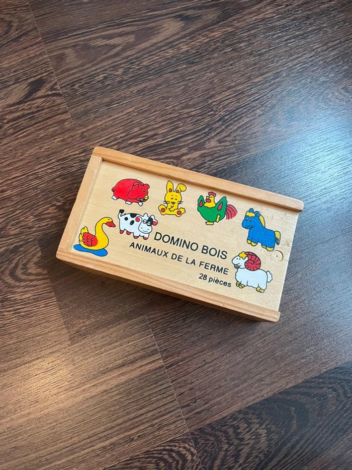 Dominos en bois