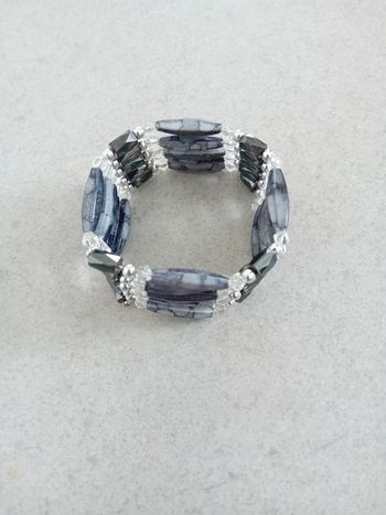 Bijoux aimanté