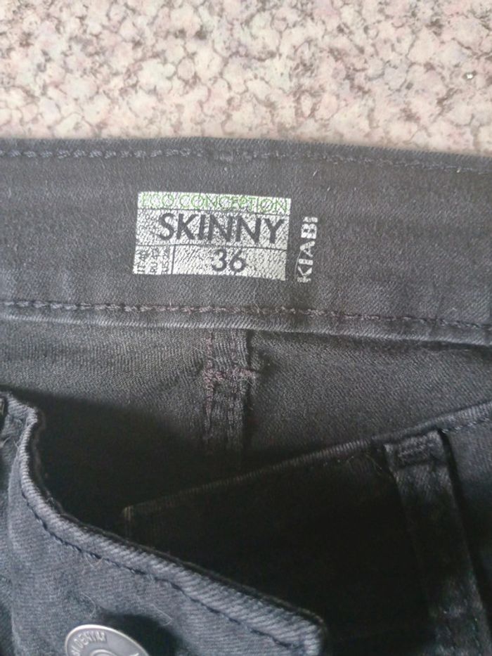 Jean Noir Skinny Kiabi - photo numéro 3