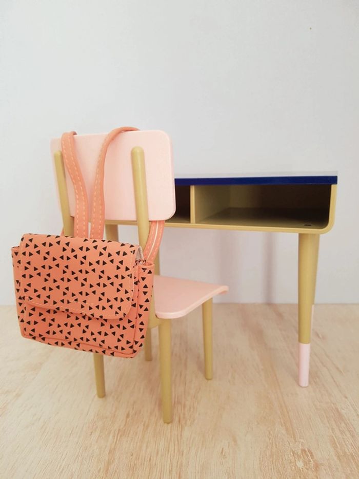 Bureau, chaise et sac à dos Our Generation - photo numéro 2
