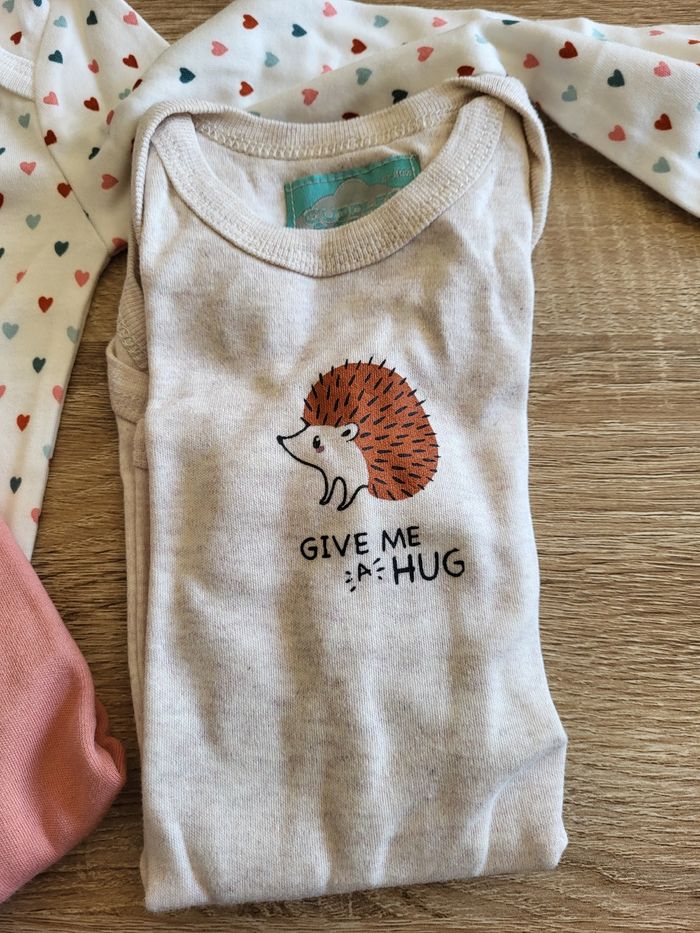 Lot de 3 bodys - photo numéro 2