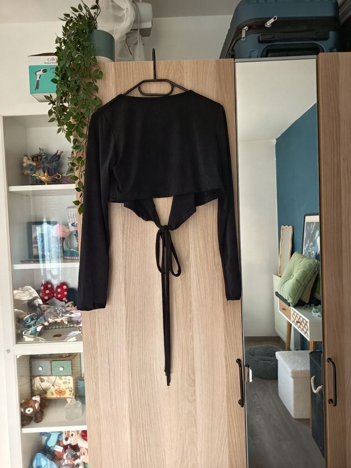 Top boléros noir qui se croise neuf Trendyol - Taille M 38 - photo numéro 4