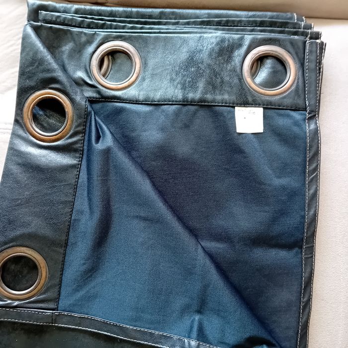Faby27800 Rideaux simili cuir avec œillets x 2- Couleur : noir - - photo numéro 4