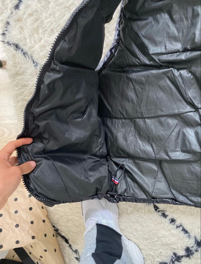 Doudoune Moncler - photo numéro 3