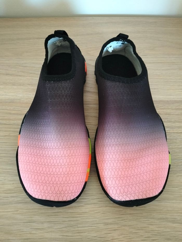 Chaussures de plage p. 35 - photo numéro 3