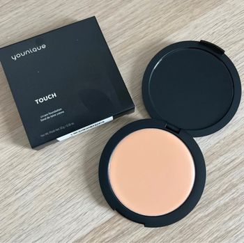 Fond de teint crème 2C Younique 