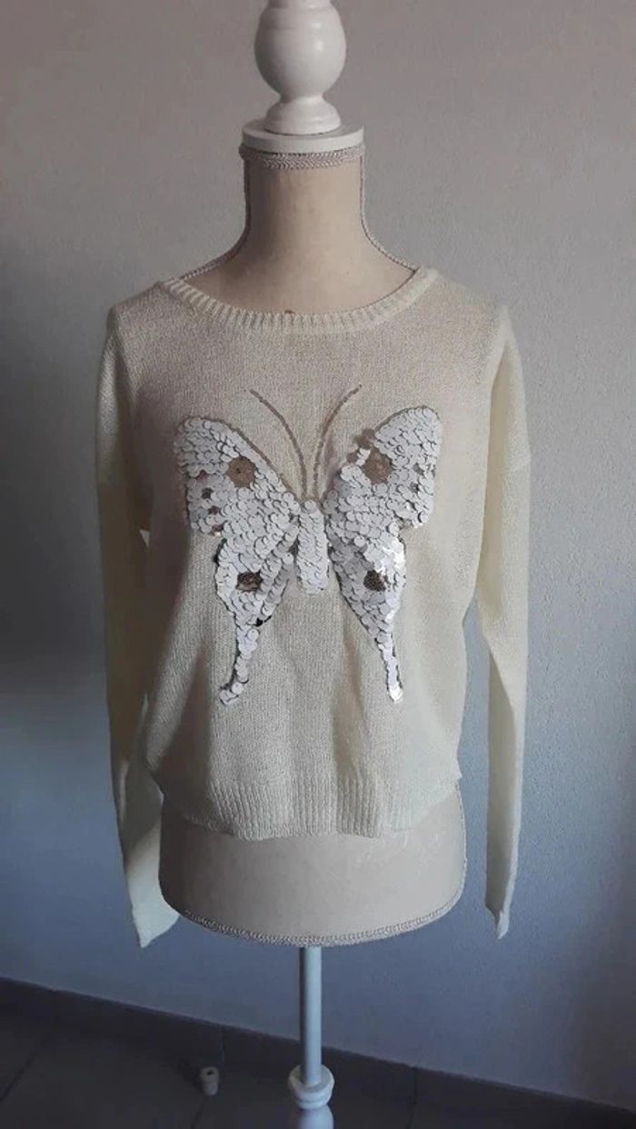 Pull tout neuf avec strass - photo numéro 2