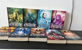 Lot 9 tome les chevaliers d’émeraude