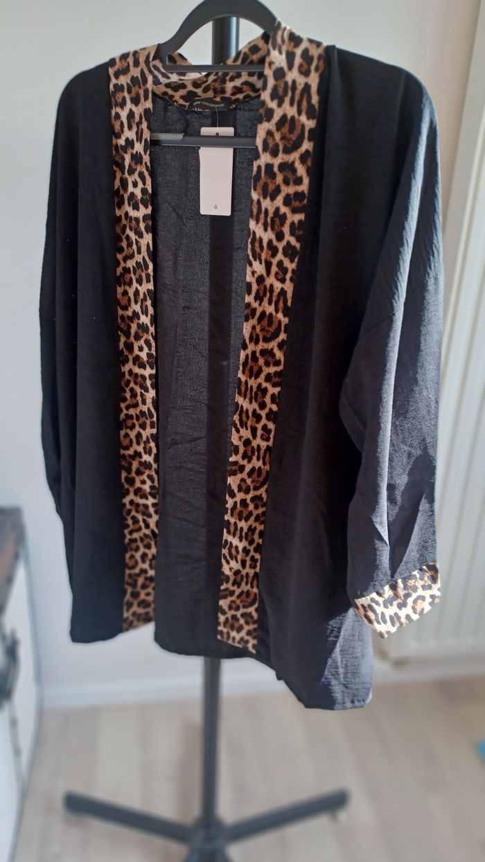 Veste et bandes léopard - photo numéro 2