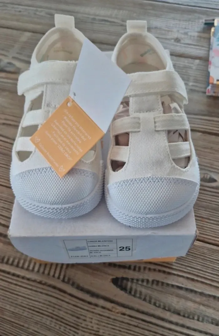 Chaussure ouverte sandale barefoot Blanditos by Crios 25