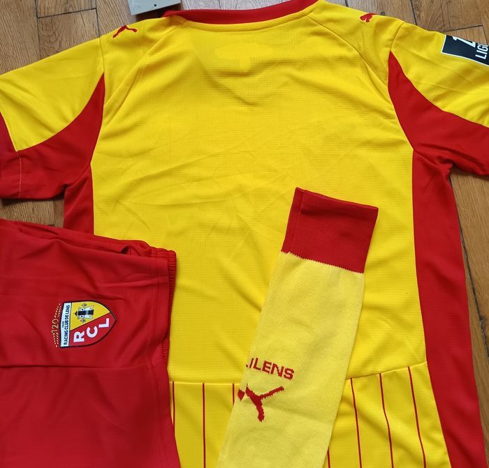 Kit football taille 14 ans modèle RC Lens 2026 domicile - photo numéro 5